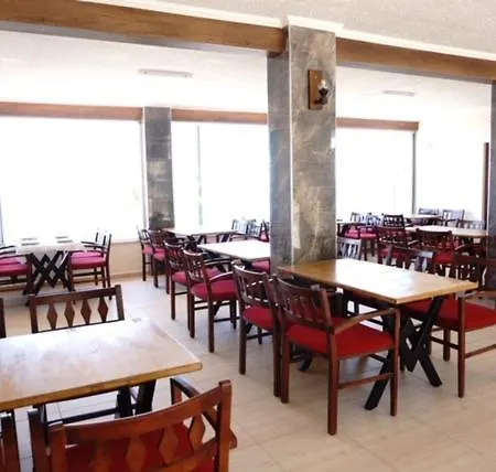 Mavera Restaurant *